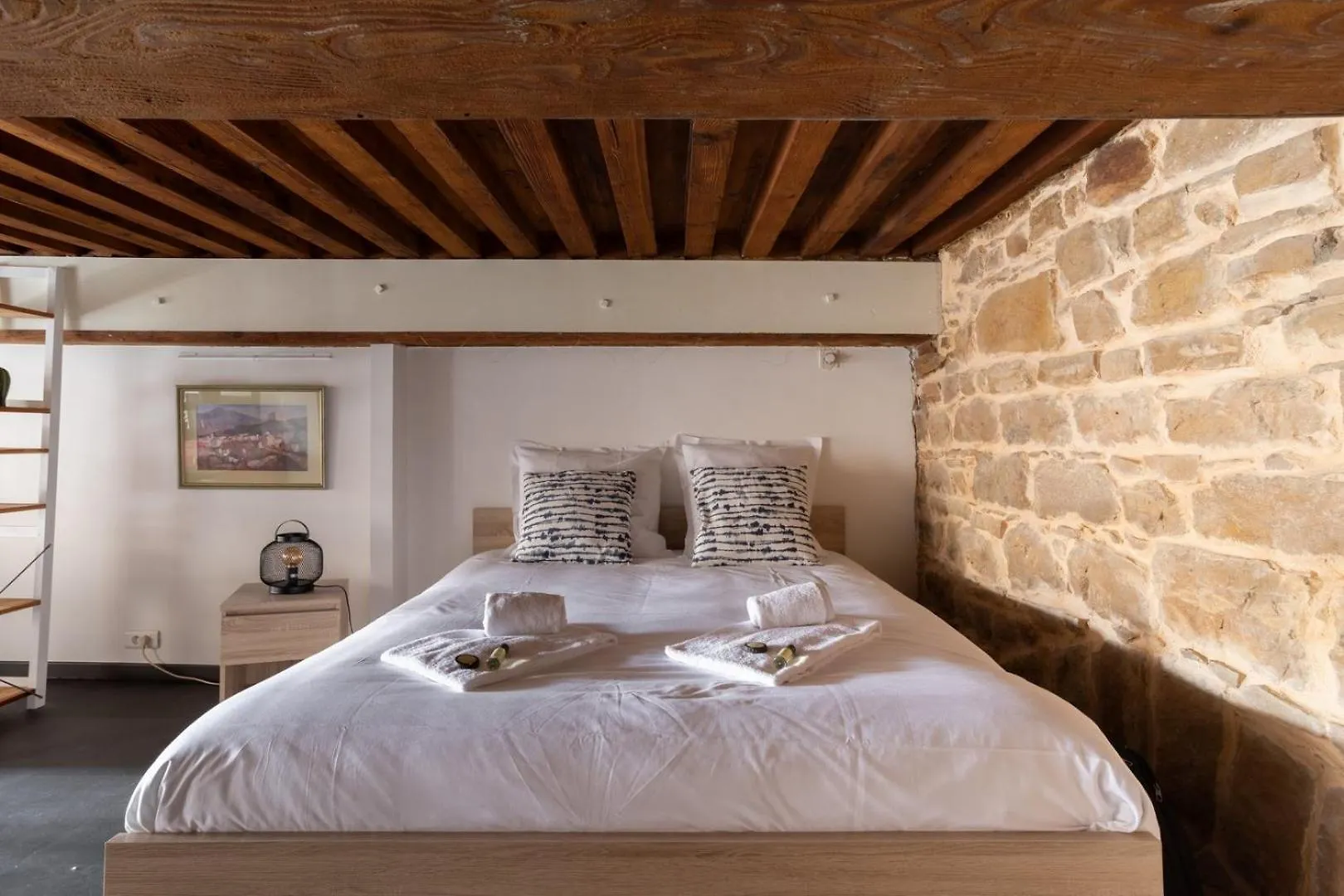 Guestready - Le Duplex Des Pentes Apartment Lyon
